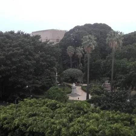 Vittorio Emanuele George Apartment